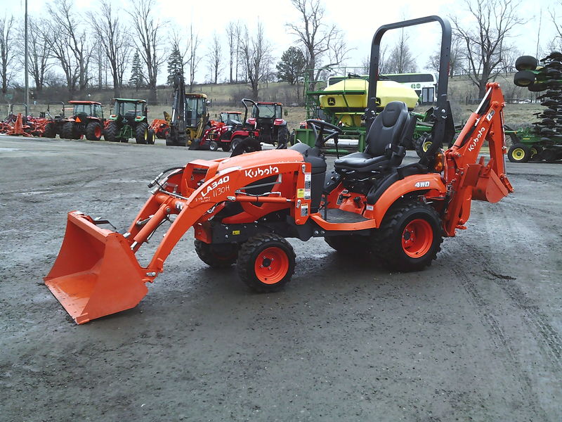 Tractors - Compact  Kubota BX23S Tractor / Backhoe Photo